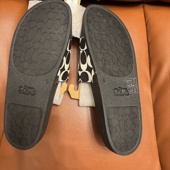 Coach Signature Print Slide Sandals NWT Mens size 9 Black & White - Picture 2 of 3